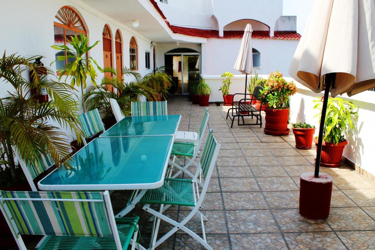D'Cesar Hotel Acapulco Exterior photo